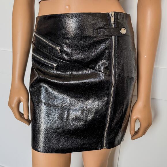 NWT-Francesca's Gwen Faux Black Leather Full Zip Up Mini Skirt, Women’s Small - Picture 1 of 11